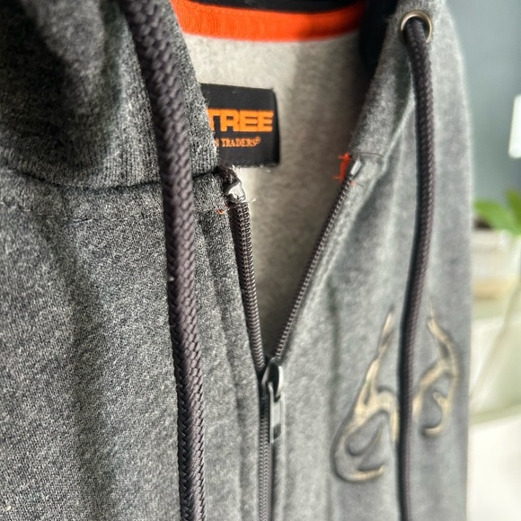 Realtree Gray and Orange Zip Up Hoodie XL - Picture 10 of 16